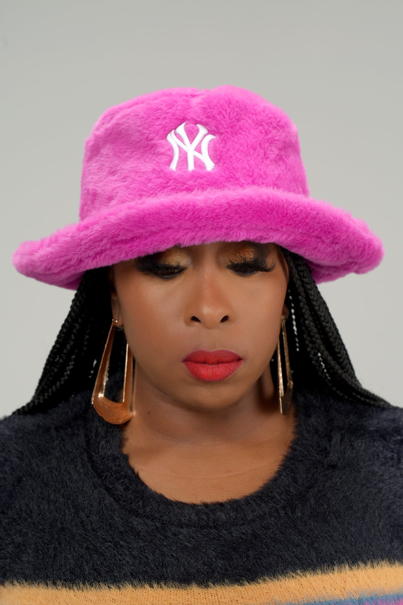 NY Fur Bucket Hat - Pink